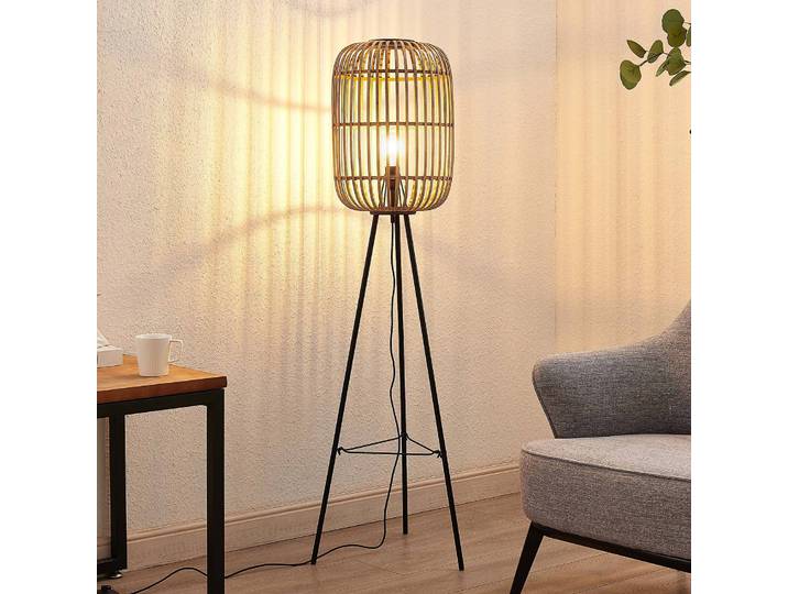 Stehlampe Canyana Lindby, Holz hell, für Wohn- / Esszimmer, Holz, Landhaus / Rustikal, Tripod Stehleuchte