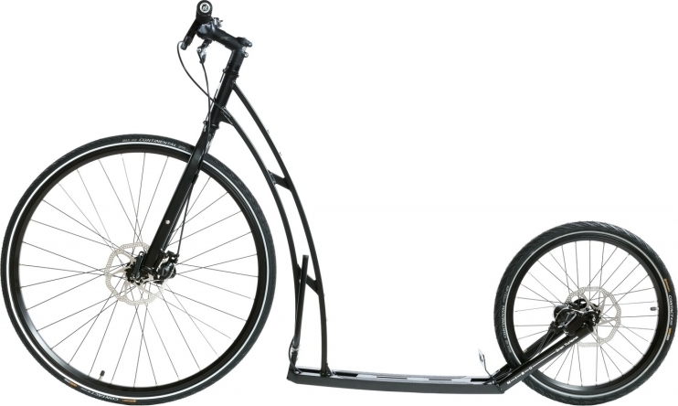 GT Tretroller, schwarz, mit Discbremse, 9,8 kg, Stahlrahmen, Fußbrett 40x8 cm, Gesamtschritt 1,74 m