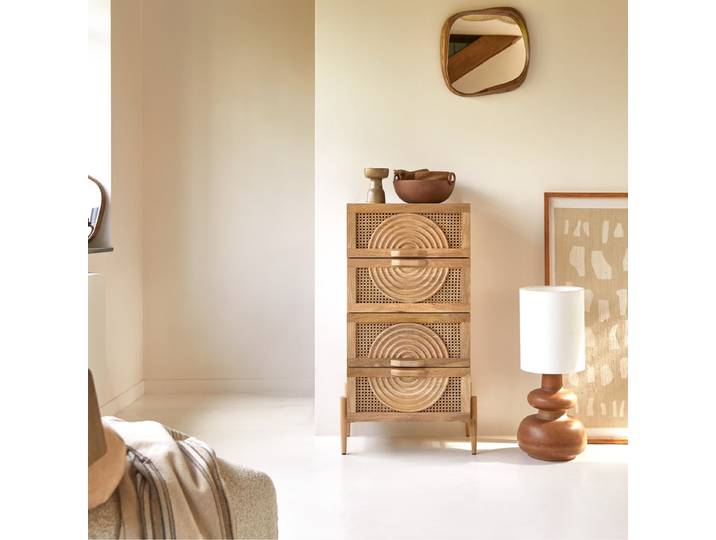 Kommode Sina aus massivem Mangoholz und Rattan - Natur