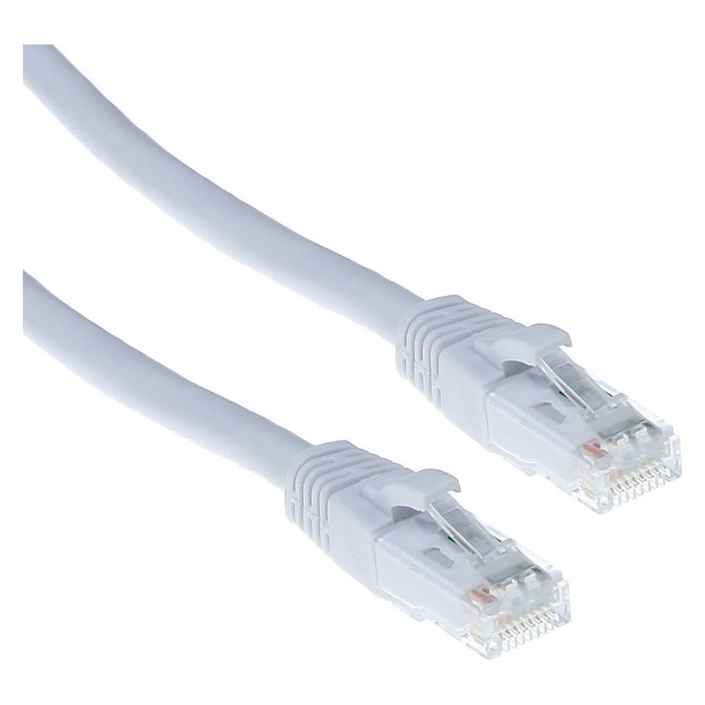 ACT White 5.00 meter U/UTP CAT6A patch cable snagless with RJ45 connectors (U/UTP, CAT6a, 5 m) (IB6305)