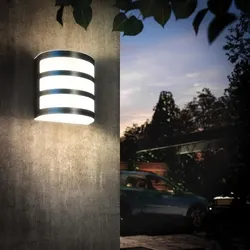 Philips myliving Massive Außenwandleuchte Calgary aus Edelstahl