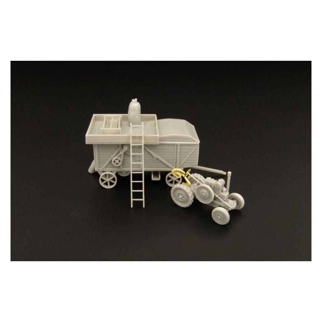 Hauler Threshing-machine 1937 with Svoboda tractor (HTT120060)