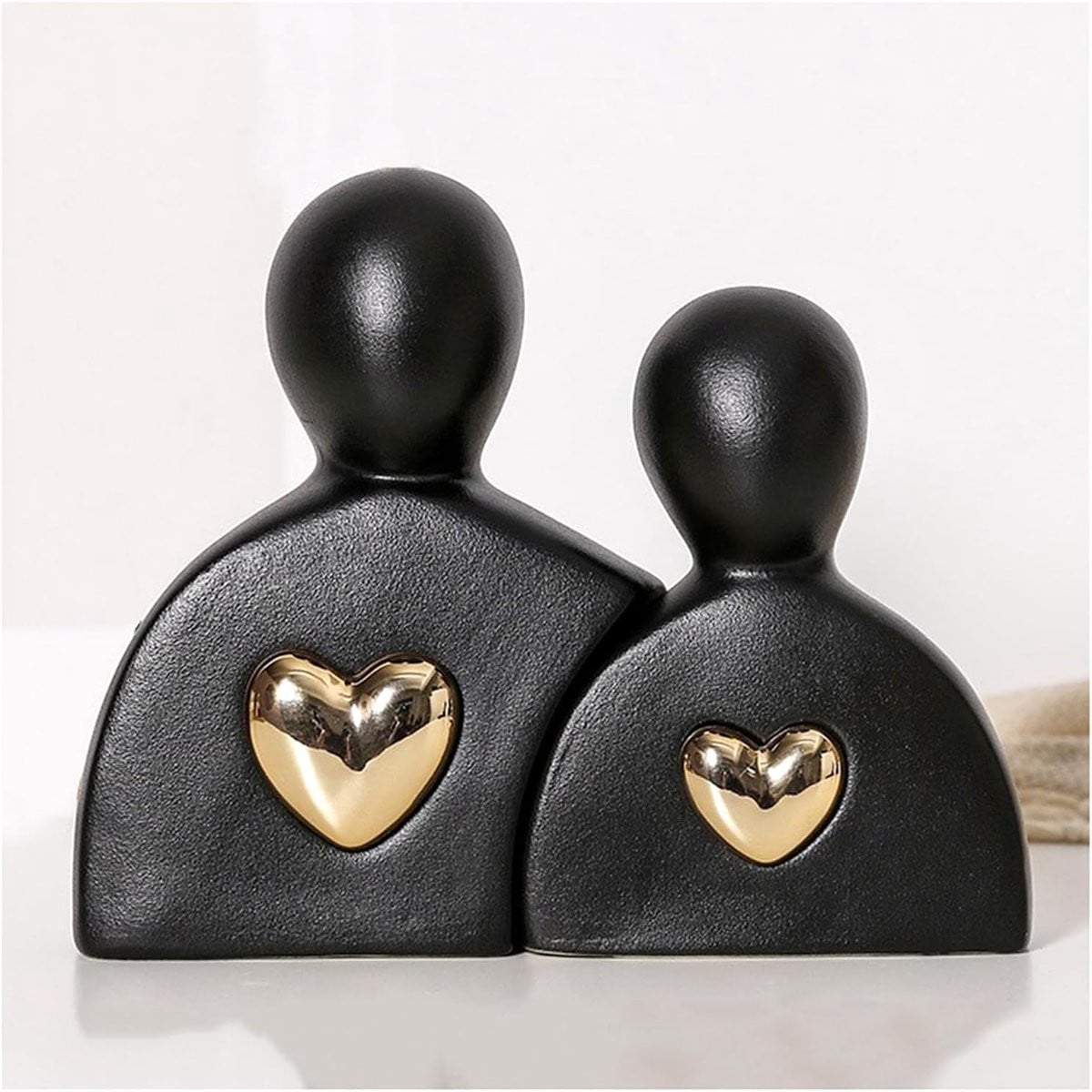 Keramisch paar sculptuur - Symbolisch liefdesbeeldje voor woonkamer decoratie