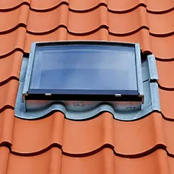 VELUX Historik-Dachfenster GVR 3K2 2359PS weiß lackiert Isolierv. Titanzink 49,5x55 cm