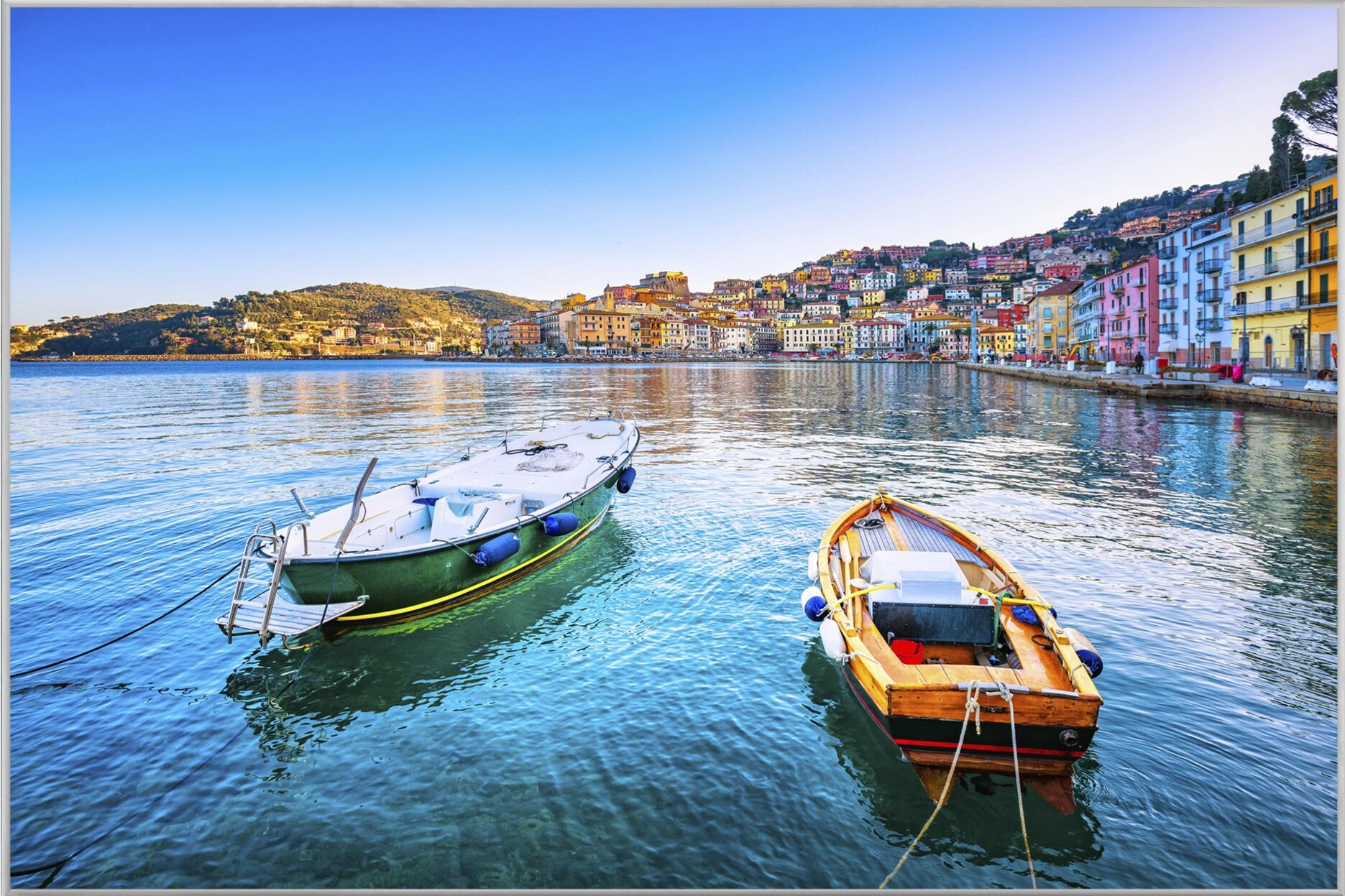 image LAND Kleine Boote Auf Italienischen See