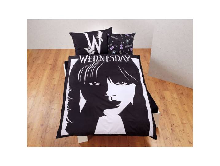 Bettwäsche mit Wednesday Addams