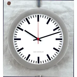 PEWETA Funkwanduhr Bahnhof Ø 30 cm silber