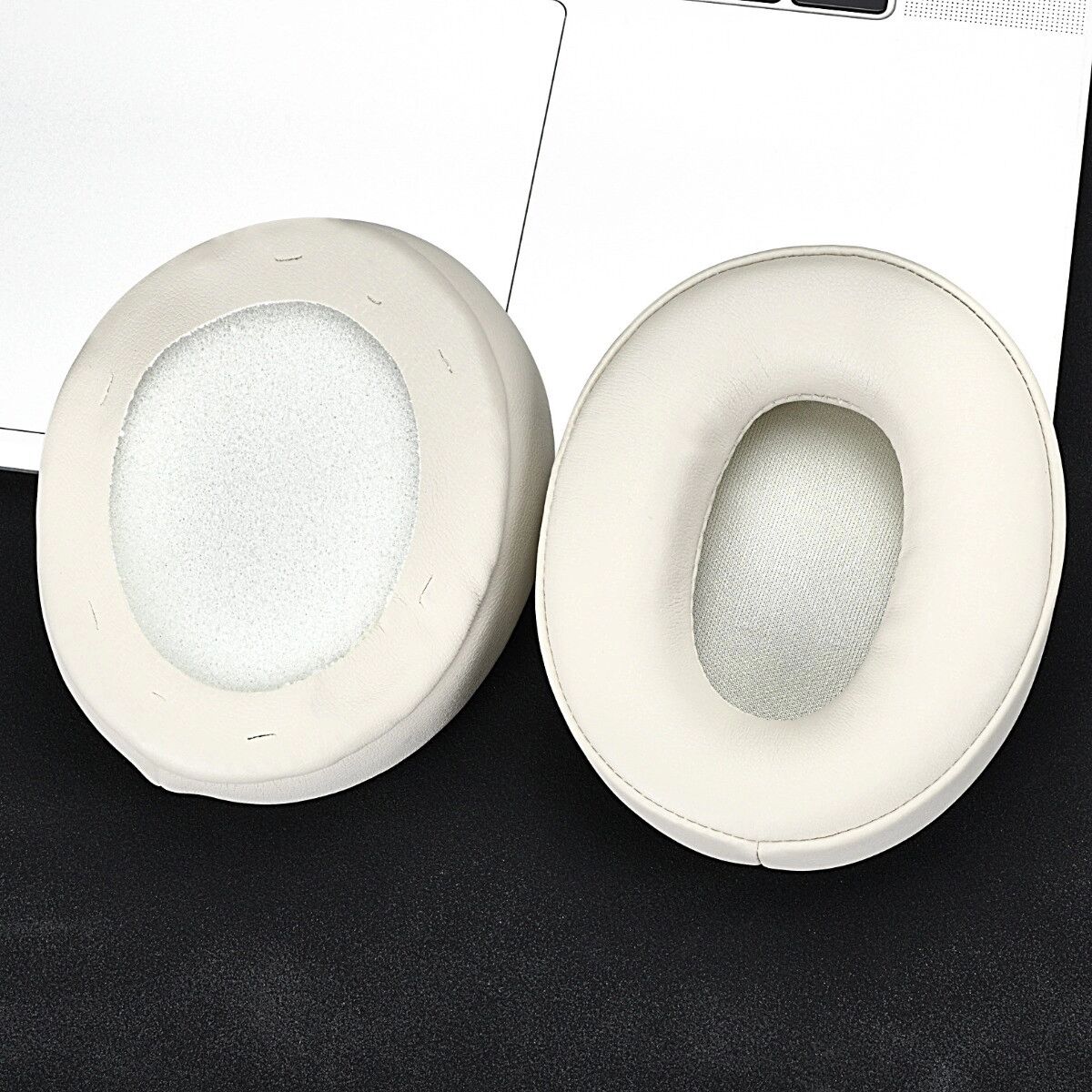 INF 2er-Set Protein-Leder Ohrpolster mit Memory-Schaum, Ersatz Ohrkissen kompatibel mit Deli LT650, LT600, LT777, LT750, Beige