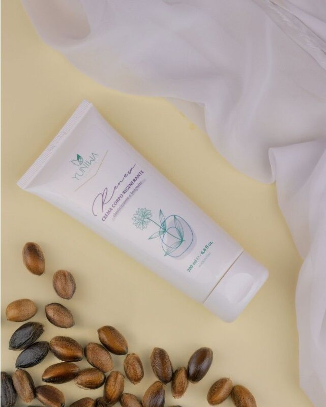 yuniwa cosmetics Renew Crema Corpo Rigenerante