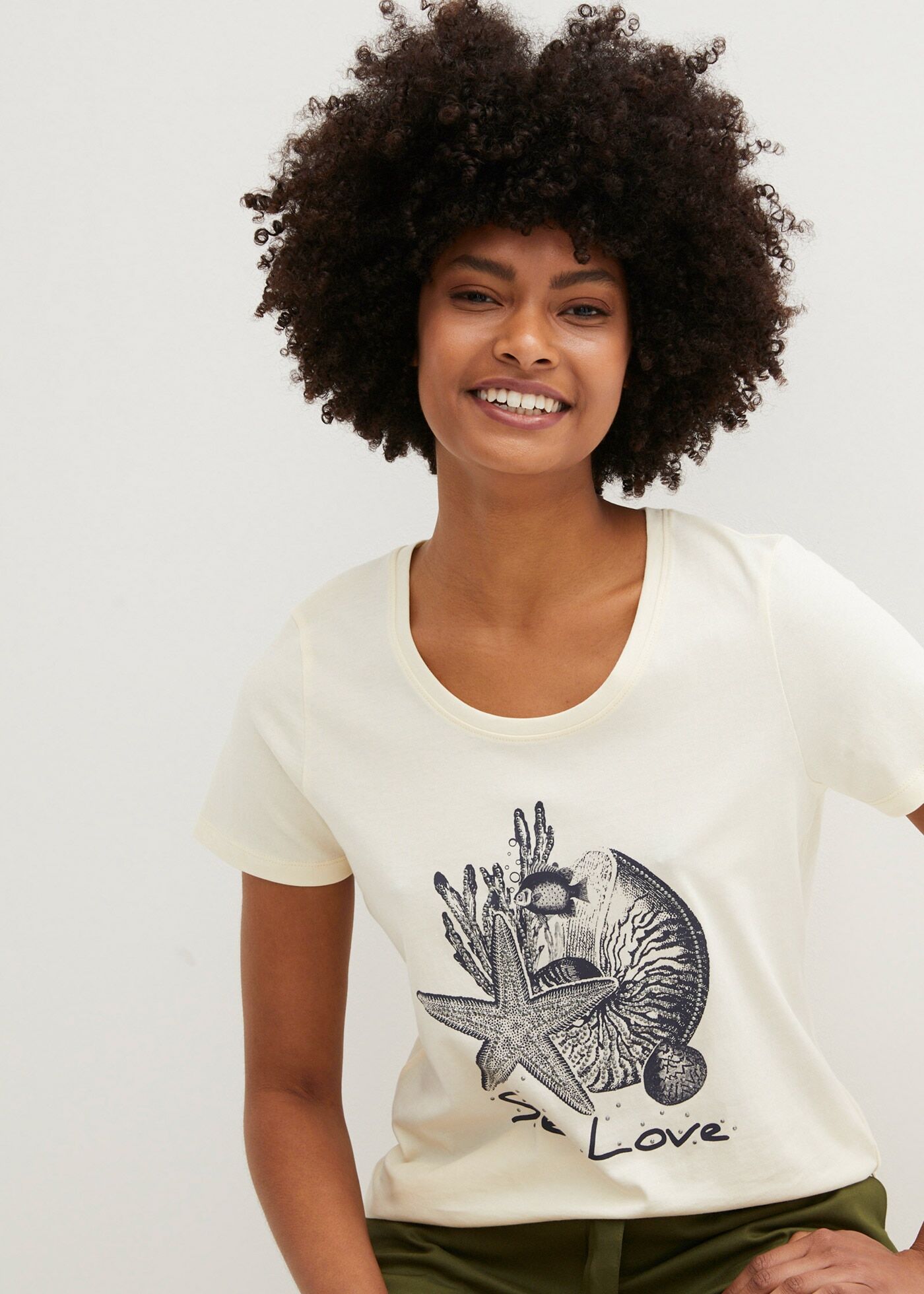 T-Shirt BONPRIX "T-Shirt Sea Love", Damen, Gr. 52/54 (XXL), weiß (cremeweiß, dunkelblau bedruckt), Obermaterial: 100% Baumwolle, loose fit, Shirts T-Shirt, lockere Passform, Kurzarm-Design, mit maritimem Druck