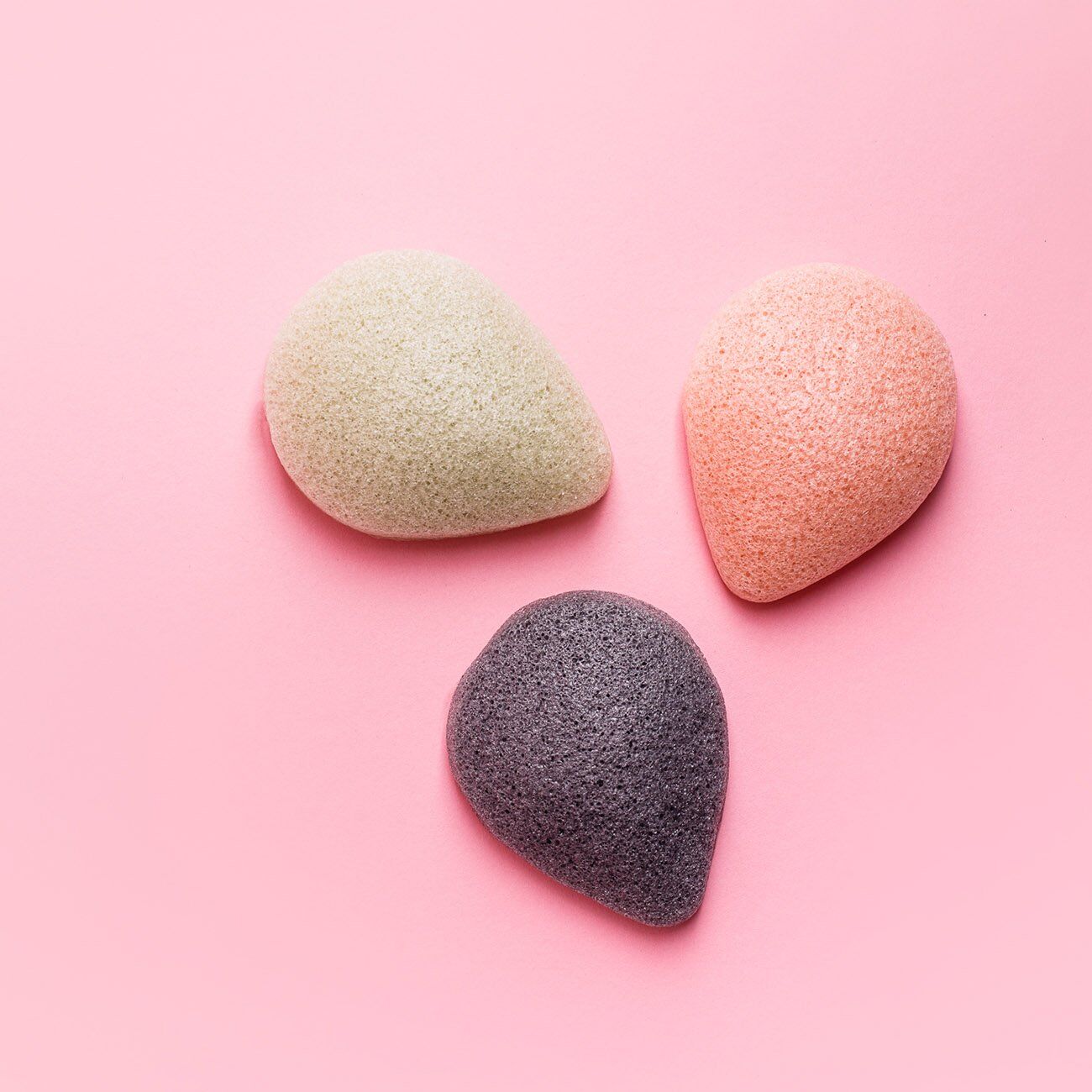 LJUS Magic Drop Konjac Sponge With Red Clay