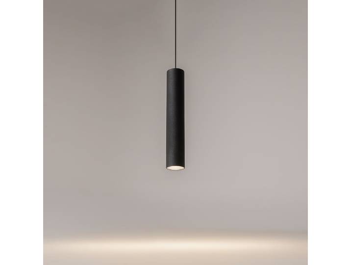 Suspension Artisan 5 x 30 x 5cm Noir/Noir Matériau : Métal Surface en métal : Laqué Type de métal : Aluminium GU10