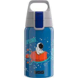 SIGG Trinkflasche Shield One Kids, kohlensäuregeeignet, aus Edelstahl, blau, Klappdeckel mit Druckknopf, 500 ml