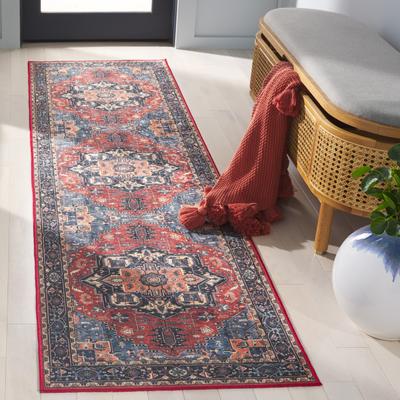 SAFAVIEH Orlando Felicienne Traditional Rug