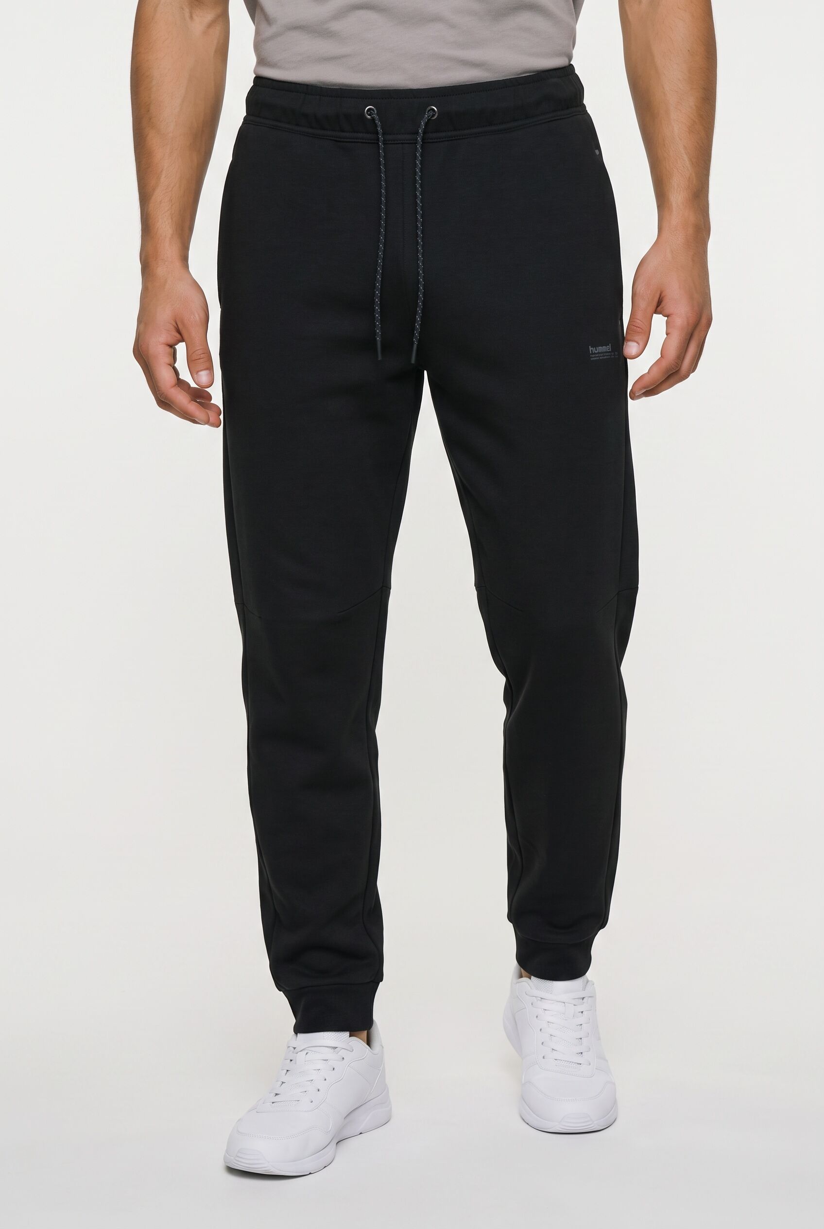 Jogginghose HUMMEL "HMLTECH FLEECE REGULAR PANTS", Herren, Gr. M, N-Gr, schwarz, Obermaterial: 74% Baumwolle, 14% sonstige Fasern, 6% Elasthan, 6% Polyester, Hosen Jogginghose, mit Nähten an den Knien, aus Baumwoll-Sweatstoff, normale Passform