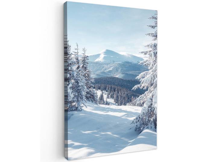 MuchoWow Leinwandbild - Winterlandschaft - Natur - Berge - Bäume - Schnee - 60x90 - Kunstdruck, Hellblau, Textil, Kiefer, Abstrakt, Rechteckig, 60x90 cm, gerahmt, Bilder & Rahmen, Bilder, Wandbilder