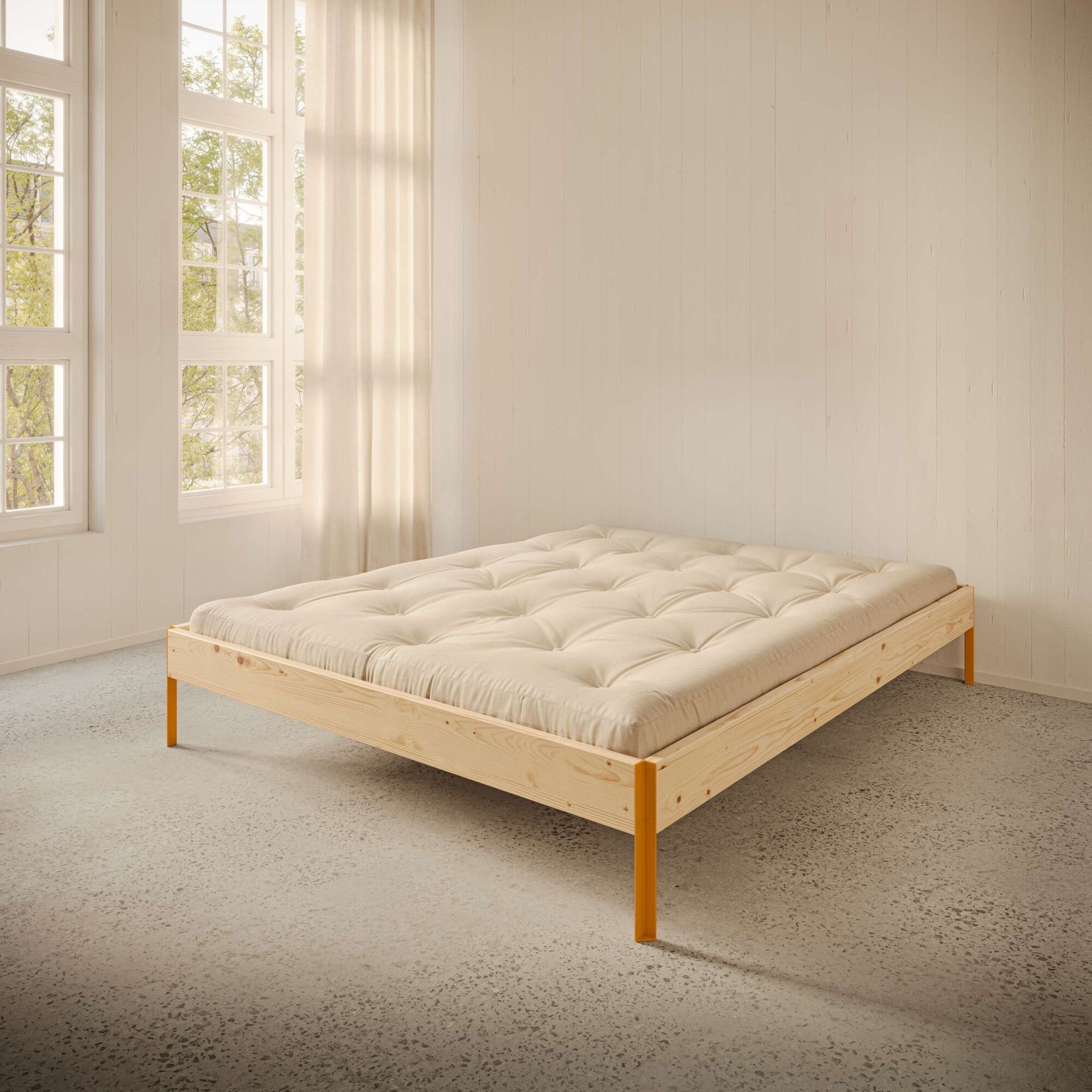 Bettgestell KARUP DESIGN "CORE BED Bodenbett, Holzrahmen, Futonbett, Jugendbett, Holzbett", braun (raw, solar orange), B:146cm H:34cm L:206cm, Betten, Bettgestell, Massivholzbett mit Lattenrost, Kiefer massiv, Doppelbett ohne Kopfteil raw, solar orange Li