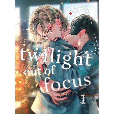 Twilight Out of Focus 1, Taschenbuch von Jyanome, Random House LLC US, 978-1-64729-233-1