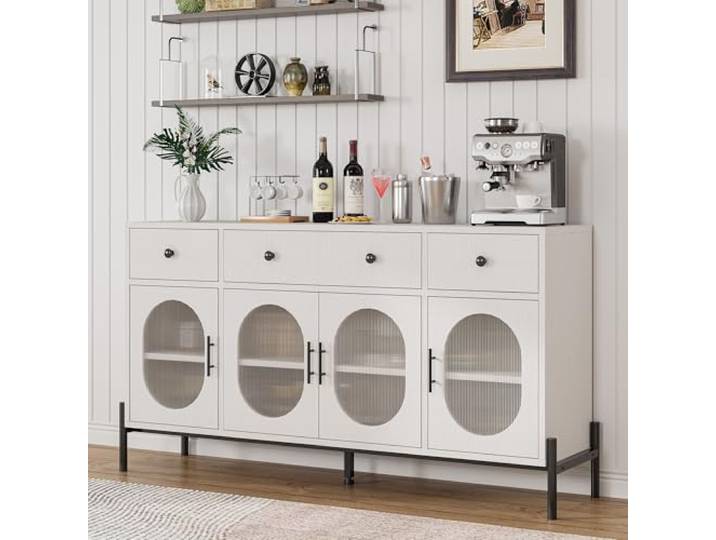 GarveeHome 62 Holz-Sideboard mit 3 Schubladen & 4 Glastüren – Buffet für Essenz- oder Wohnzimmer, verstellbare Ablagen, Prägeweiß