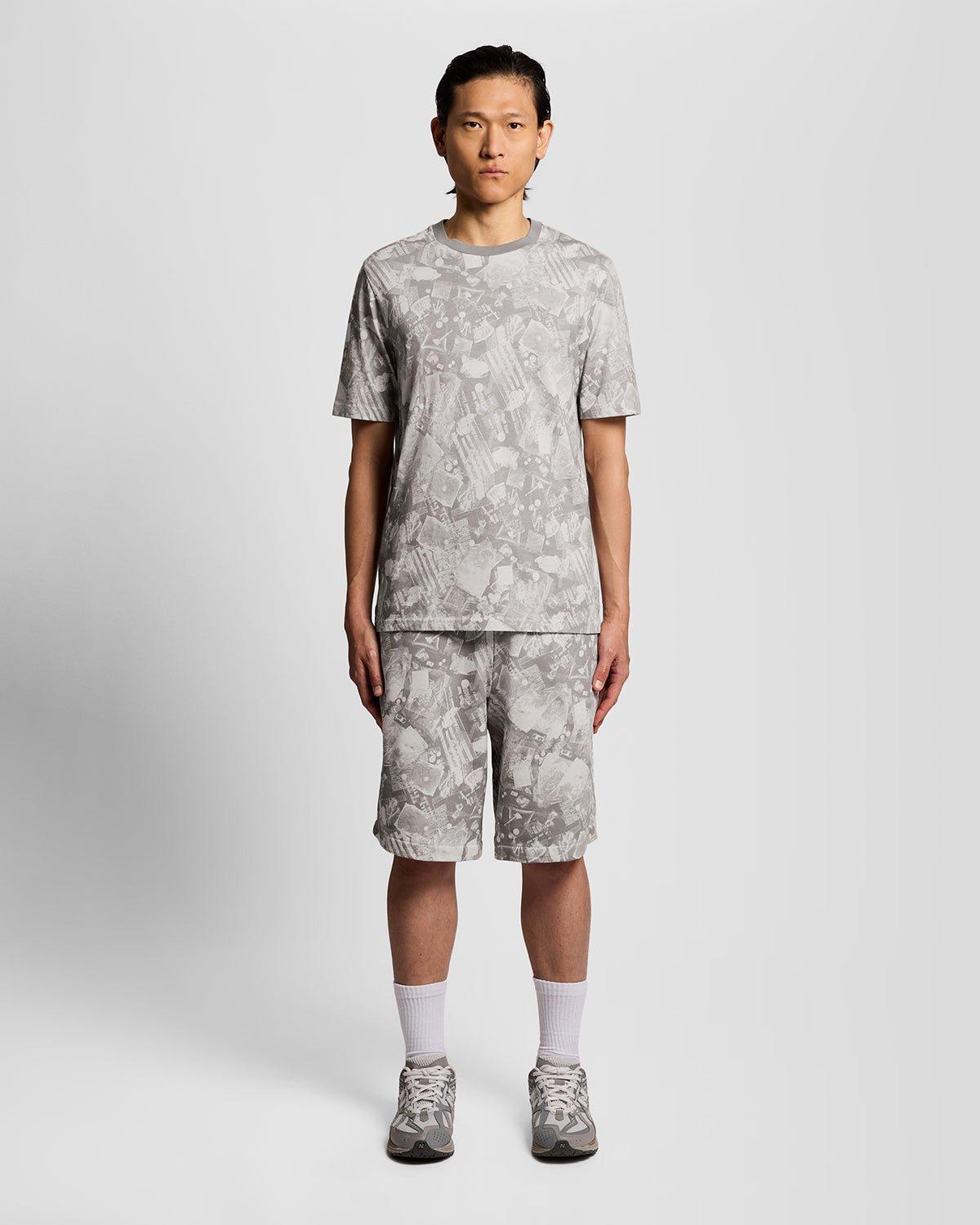 Industrielle Grafik-Sweatshorts