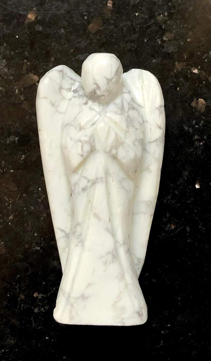Howliet Edelsteen Engel - Wit - Handgesneden en Gepolijst - 57 cm