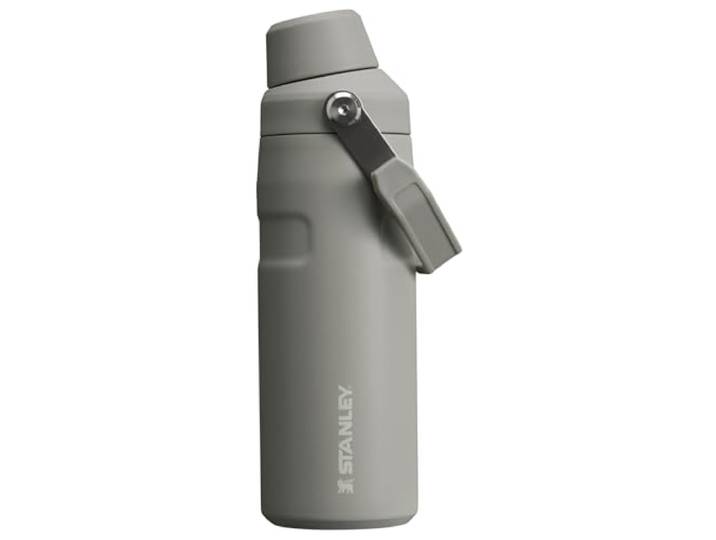 Stanley IceFlow Schnellfluss-Wasserflasche, 1,5 l, abgewinkelter Auslaufdeckel, leicht und auslaufsicher, für Reisen und Sport, isolierter Edelstahl, BPA-frei, Asche
