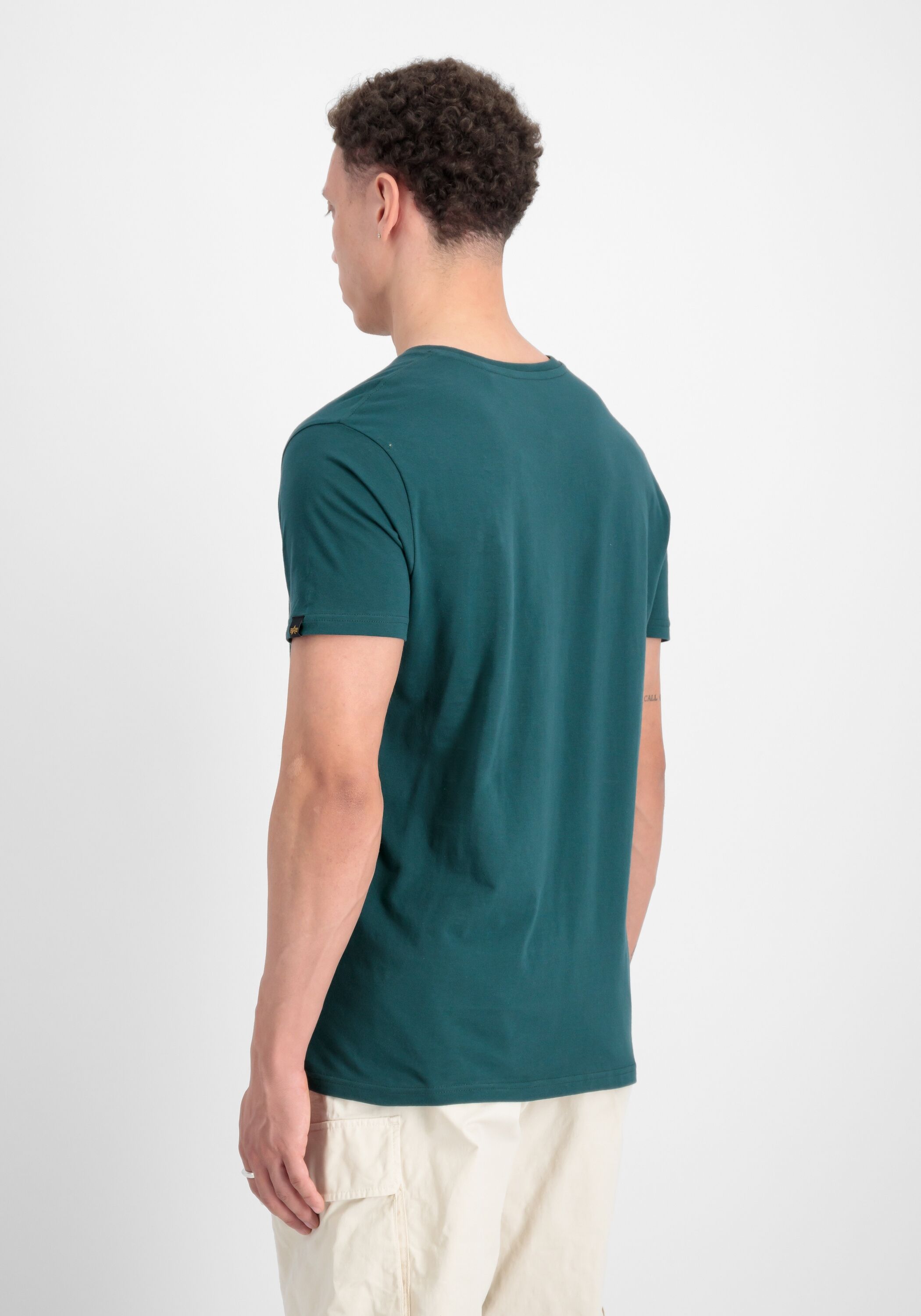 T-Shirt ALPHA INDUSTRIES "Label Print T-Shirt", Herren, Gr. M, grün (force grün), Obermaterial: 100% Baumwolle, Shirts T-Shirt force grün M
