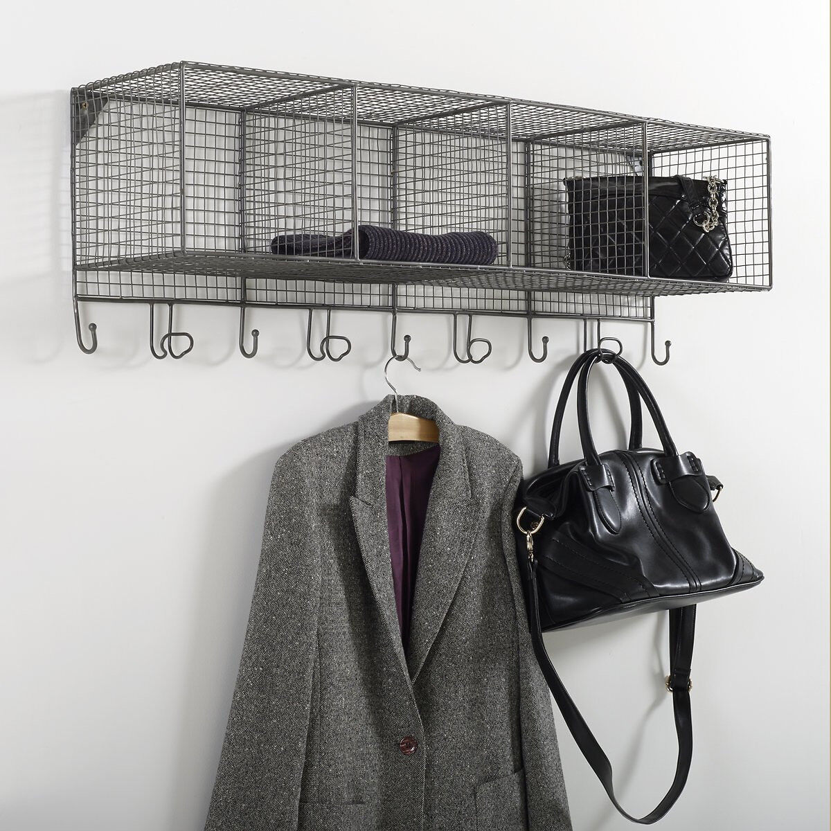 LA REDOUTE INTERIEURS Etagère murale en métal fer, 9 patères, AREGLO