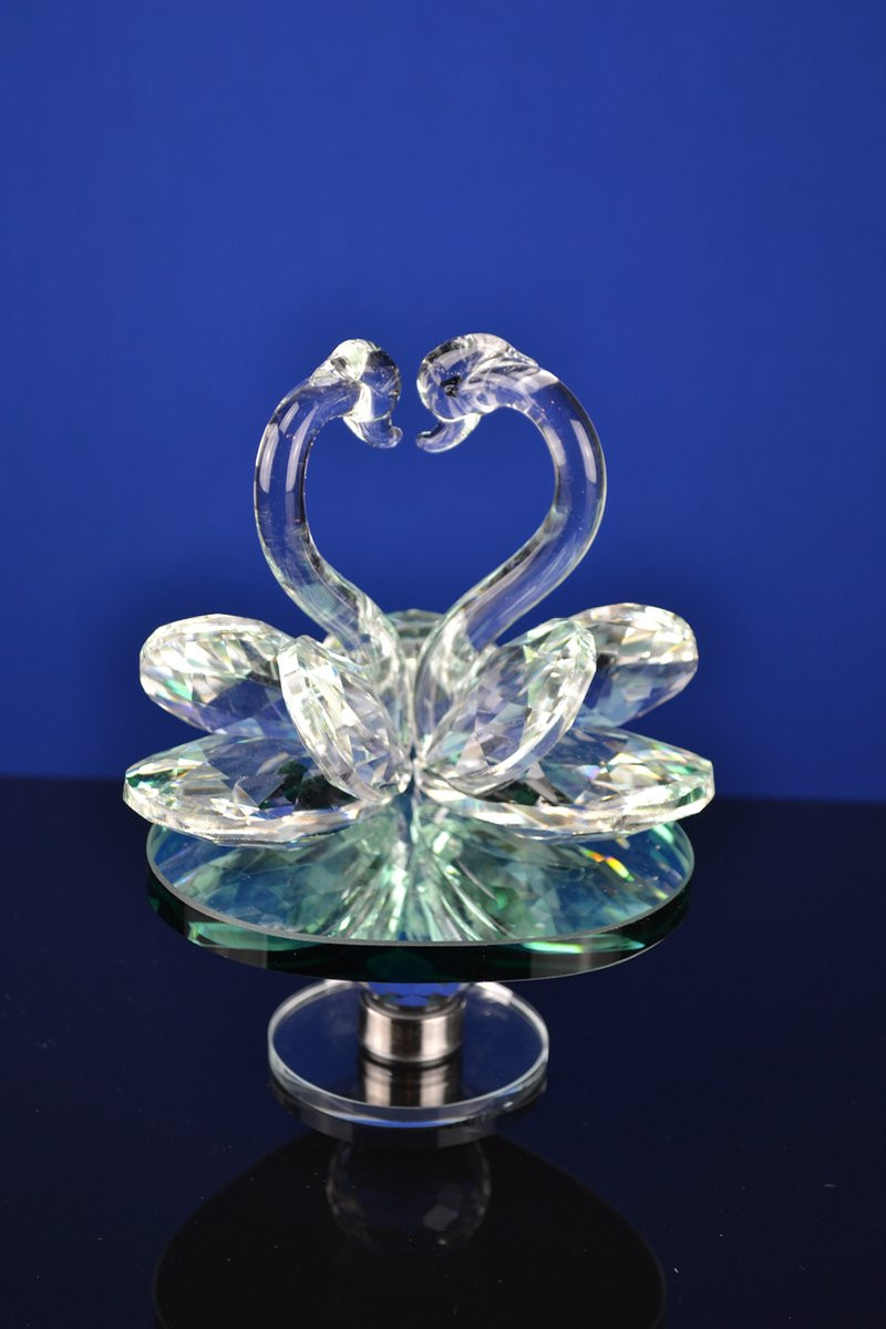 Luxe Kristallen Zwanen Set op Voet met Romantisch en Elegant Design
