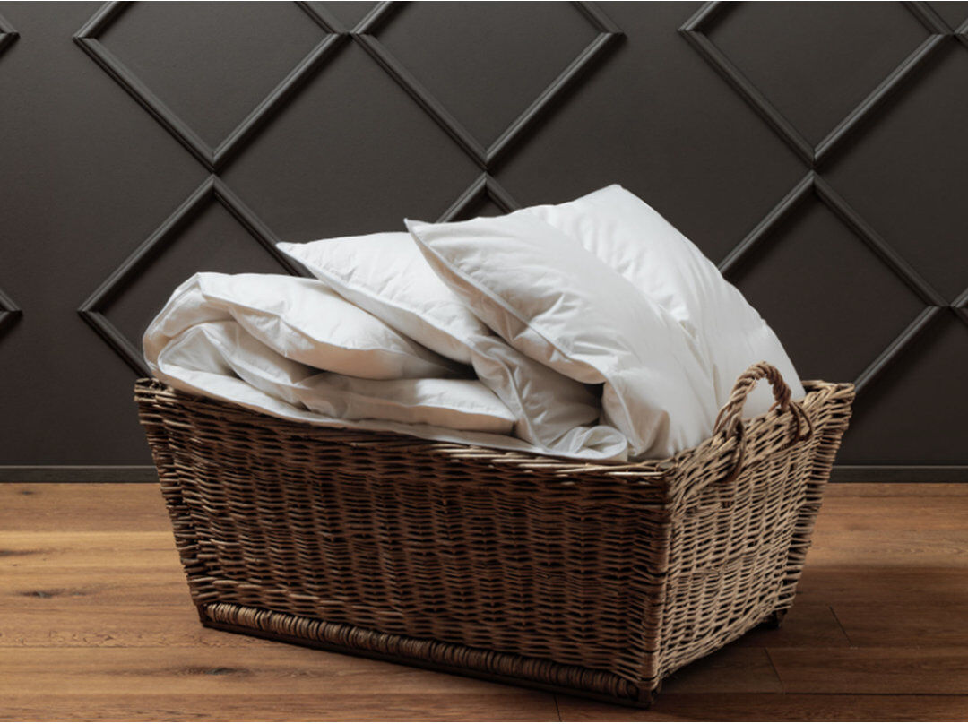 Surrey Down Goose Feather & Down 13.5tog Duvet White Kingsize (230 x 220cm)