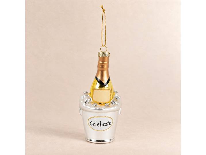 Weihnachtsdekoration zum Aufhängen in einem gold-silbernen Champagnerkühler aus Glas