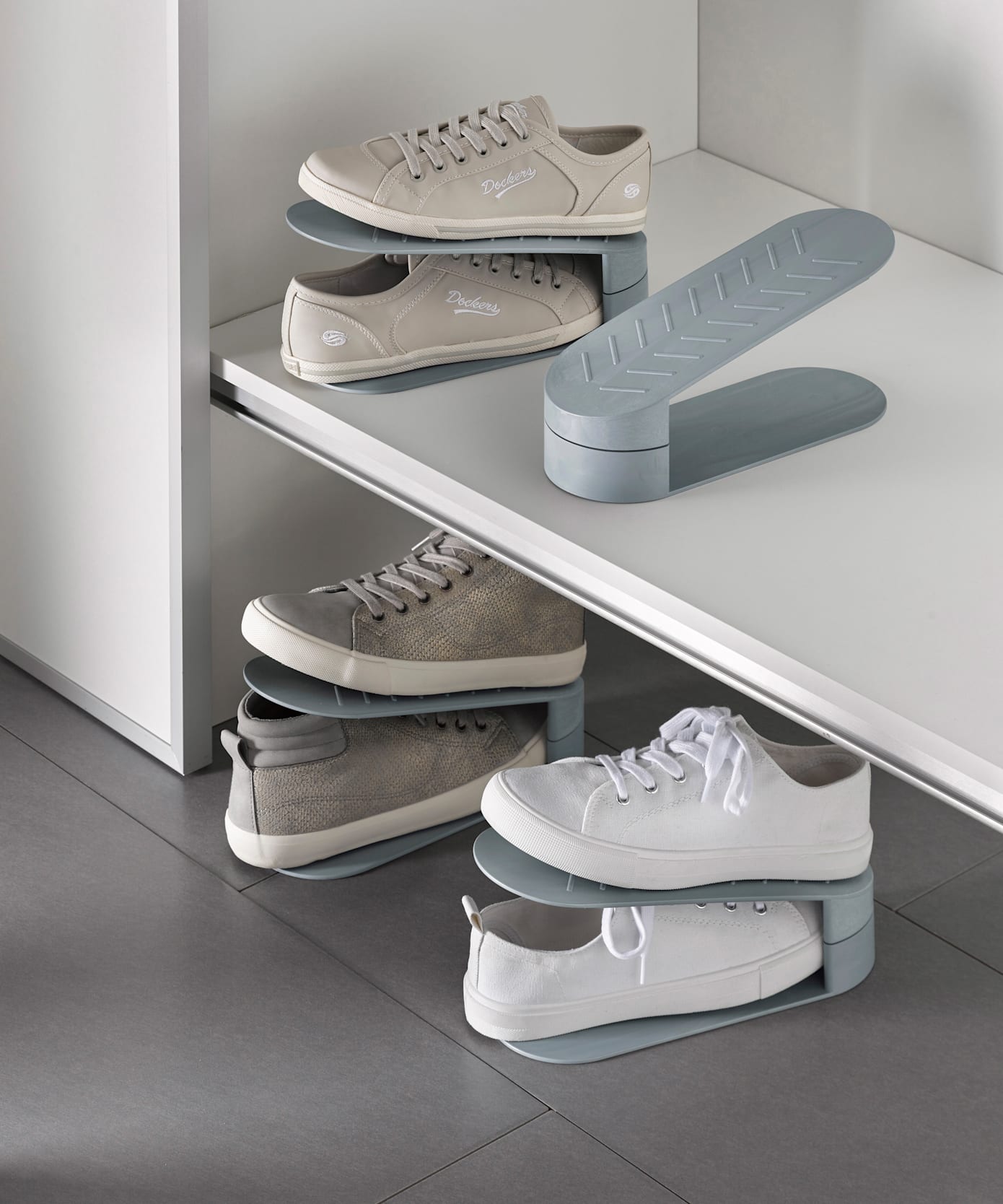 Schuhbox HEINE HOME, silber (silberfarben), B:10cm H:13cm T:28cm, Kunststoff, Aufbewahrungsboxen, Schuhbox silberfarben Einheitsgröße