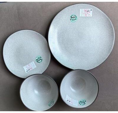 Gibson Elite Oasis Crest 12 Piece Stoneware Dinnerware Set for 4, Blue Matte Plates and Bowls
