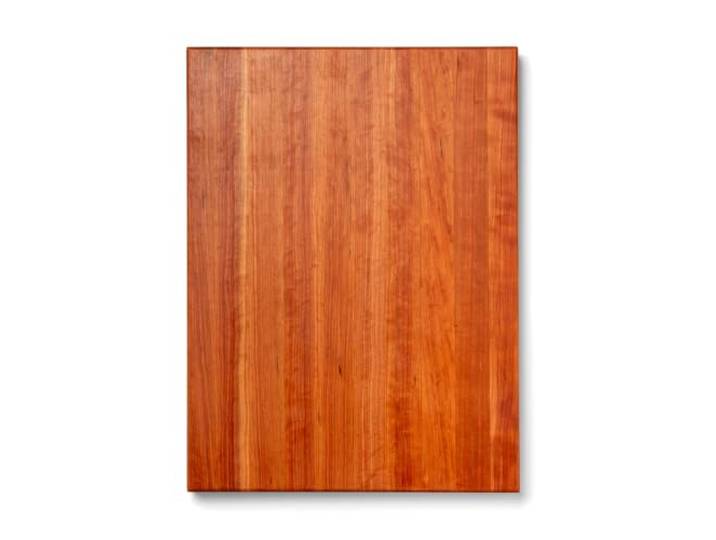 Boos Block Profi Schneidebrett Kirschholz - 61 x 46 x 4 CM - Antibakteriell Dickes Schneidebrett - Hackbrett - Hackblock - Holzbrettchen mit Griff - Holzbrett-Deko - Servierbrett