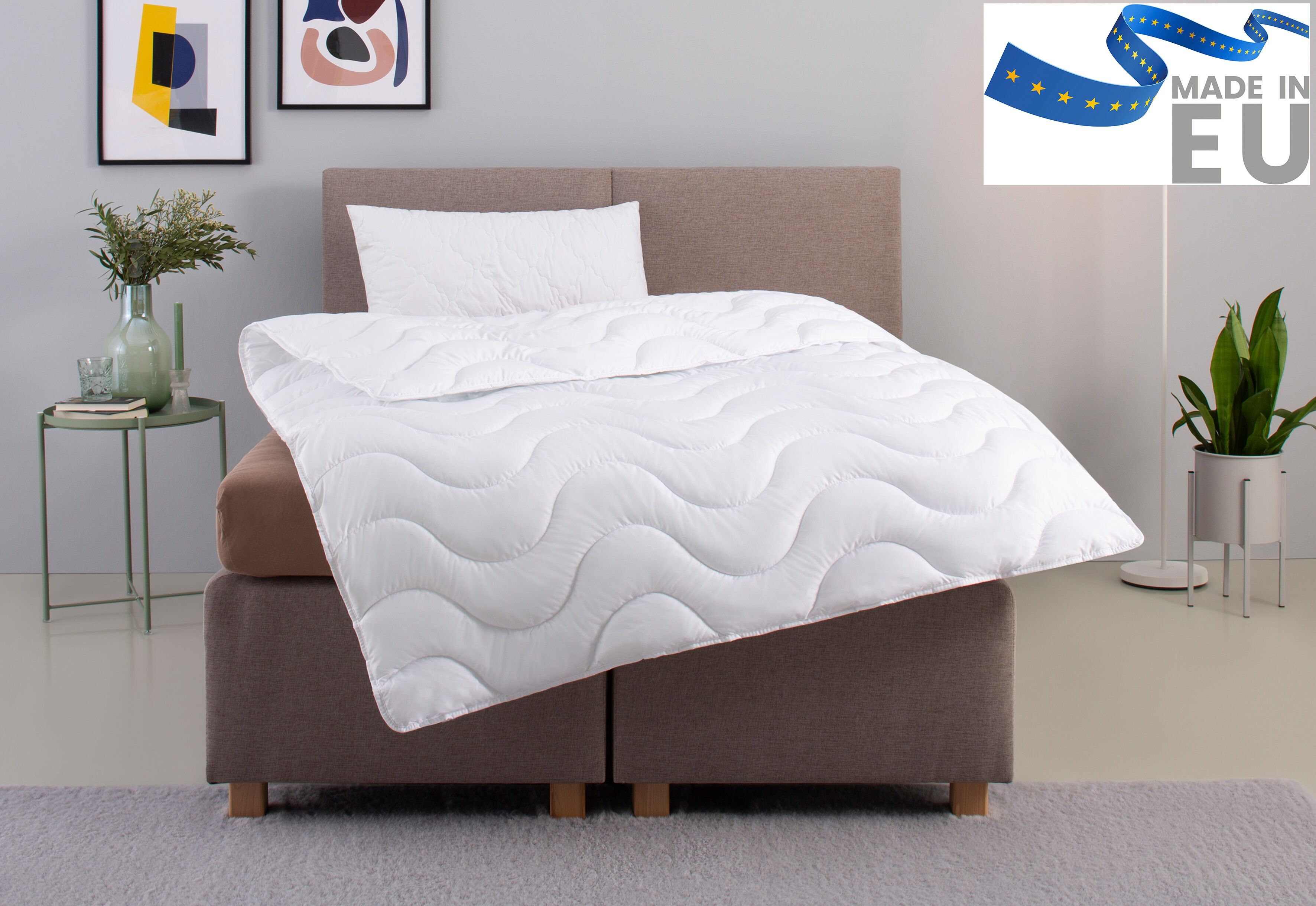 Microfaserbettdecke + Microfaserkissen GOODPRODUCT "Mailo, Bettdecke 135x200 cm, 155x220 cm", weiss (weiß), B/L: 135cm x 200cm Anzahl Teile 1, B/L: 40cm x 80cm Anzahl Teile 1, Art Bezug: Microfaser Bezug Füllung: Polyester, leicht, Bezug: 100% Polyester. 