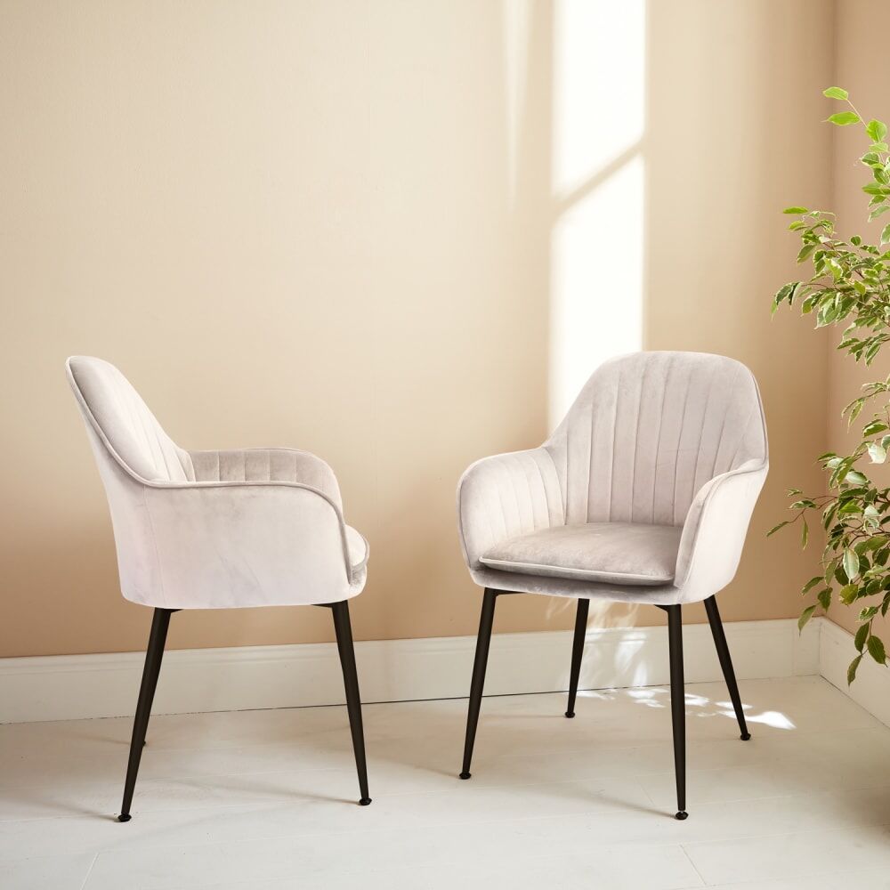sweeek Lot de 2 fauteuils velours et pieds metal Blanc 57x84x59cm