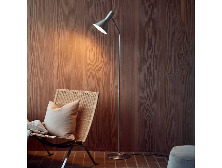 FRANDSEN Stehlampe Lyss, alu / grau / zink, für Wohn- / Esszimmer, Aluminium, Design, Stehlampe