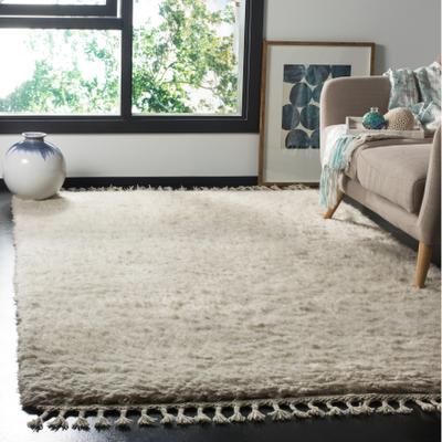 SAFAVIEH Hand-knotted Casablanca Shag Elinore Tribal Wool Rug