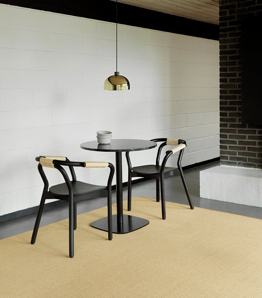 Normann Copenhagen Bistrotisch (Ø 70cm, Eiche schwarz, H 74,5cm) Ø 70cm   Eiche schwarz   H 74,5cm