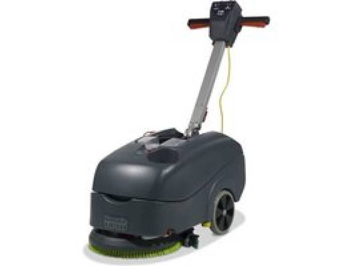 Autolaveuse électrique à câble Numatic TTG1840 - 20 m traction semi-automatique compacte