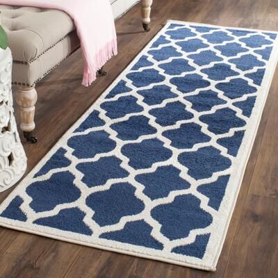 SAFAVIEH Amherst Erma Modern Rug