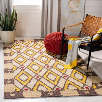 SAFAVIEH Handmade Four Seasons Kami Floral Rug