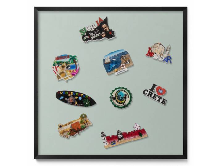 MAGNETTAFEL 50x50 cm schwarzer Rahmen – Pastellviolett