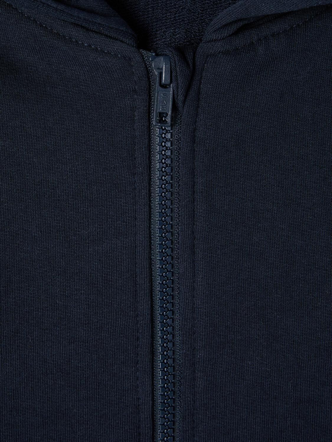 Kapuzensweatjacke NAME IT "NKMNESWEAT CARD W HOOD UNB NOOS", Jungen, Gr. 104, blau (schwarz sapphire), Sweatware, Obermaterial: 80% Baumwolle, 20% Polyester, unifarben, normal hüftbedeckend, Bündchen, Sweatjacken Kapuzensweatjacke, in klassischer Form sch