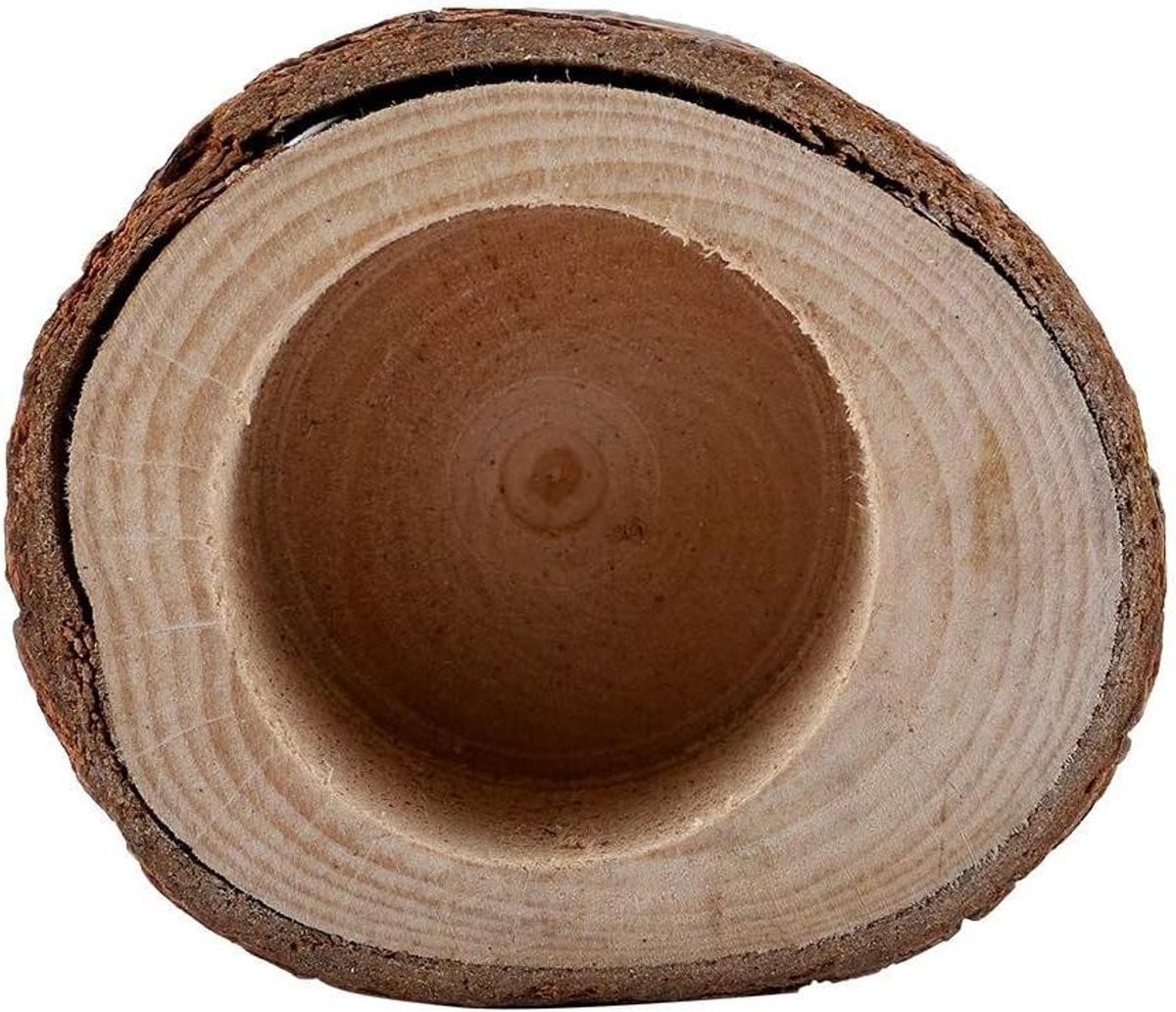 Set van drie handgemaakte houten kandelaars voor stompkaarsen in natuurlijke stijl