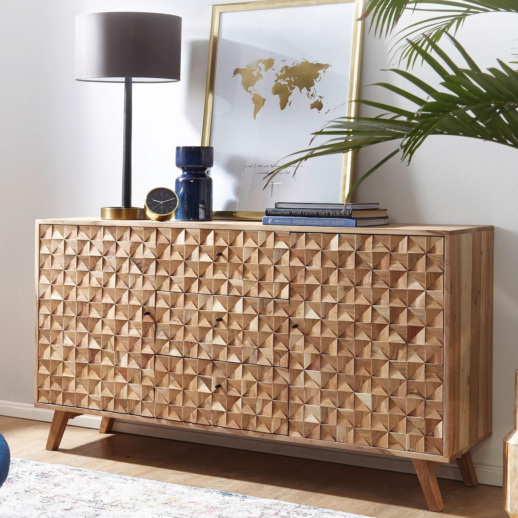 Massivholz Sideboard 140cm Akazie Natur Kommode mit 2 Türen & 3 Schubladen aufwendige Retro 3D Design Optik