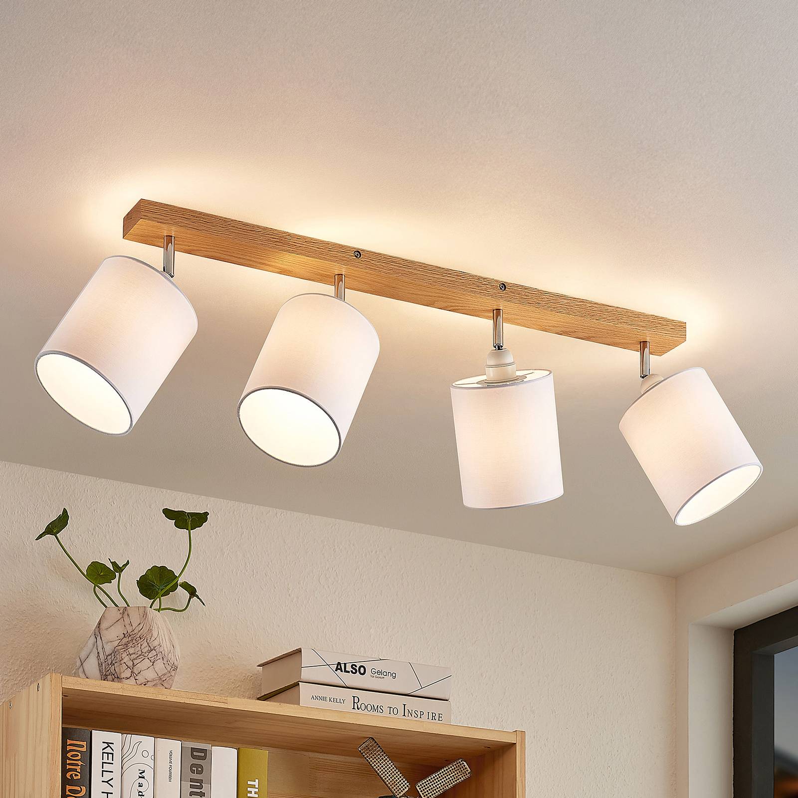 Lindby Deckenstrahler Imarin, 81 cm, weiß, 4-flammig, Holz Imarin Lindby, dimmbar, Holz hell, für Wohn- / Esszimmer, Holz, Skandinavisch, Strahler