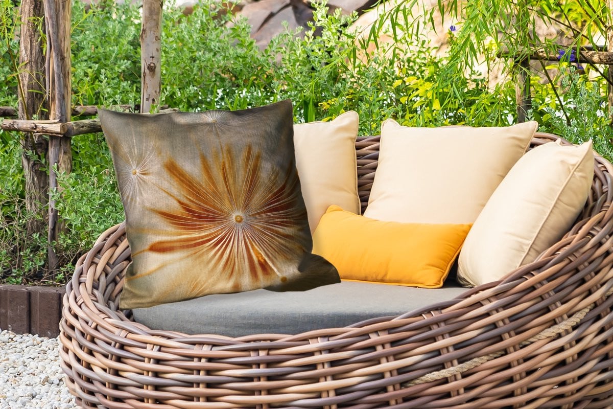 PillowMonkey Sierkussen Buiten Paardenbloem Beige Abstract Modern Natuur Weerbestendig 60 x 60 cm