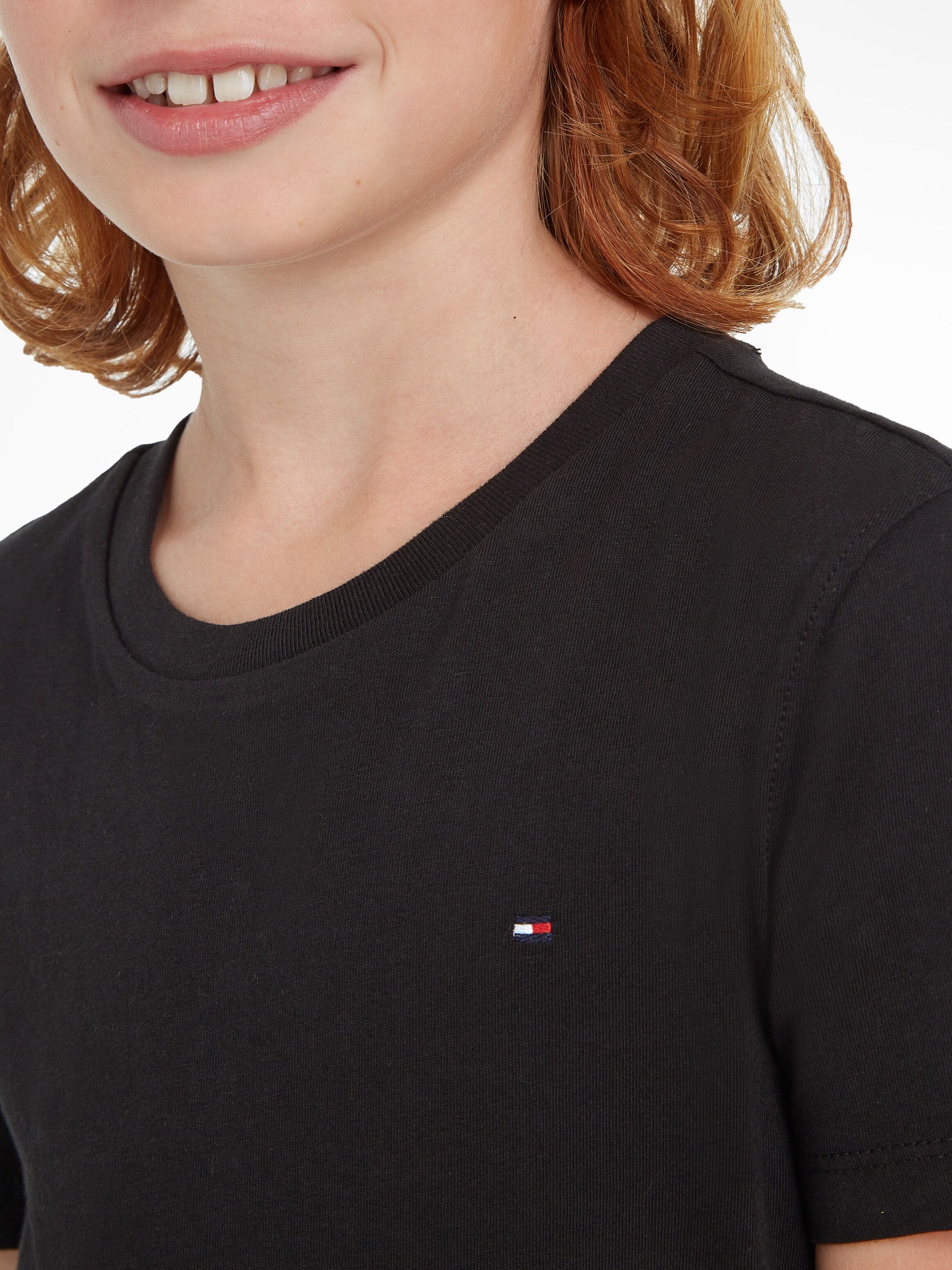T-Shirt TOMMY HILFIGER "BOYS BASIC CN KNIT", Jungen, Gr. 3/98, grau (anthrazit), Obermaterial: 100% Baumwolle, Basic, Basic schmal, Rundhals, Shirts T-Shirt, Kinder Kids Junior MiniMe,für Jungen anthrazit 3/98