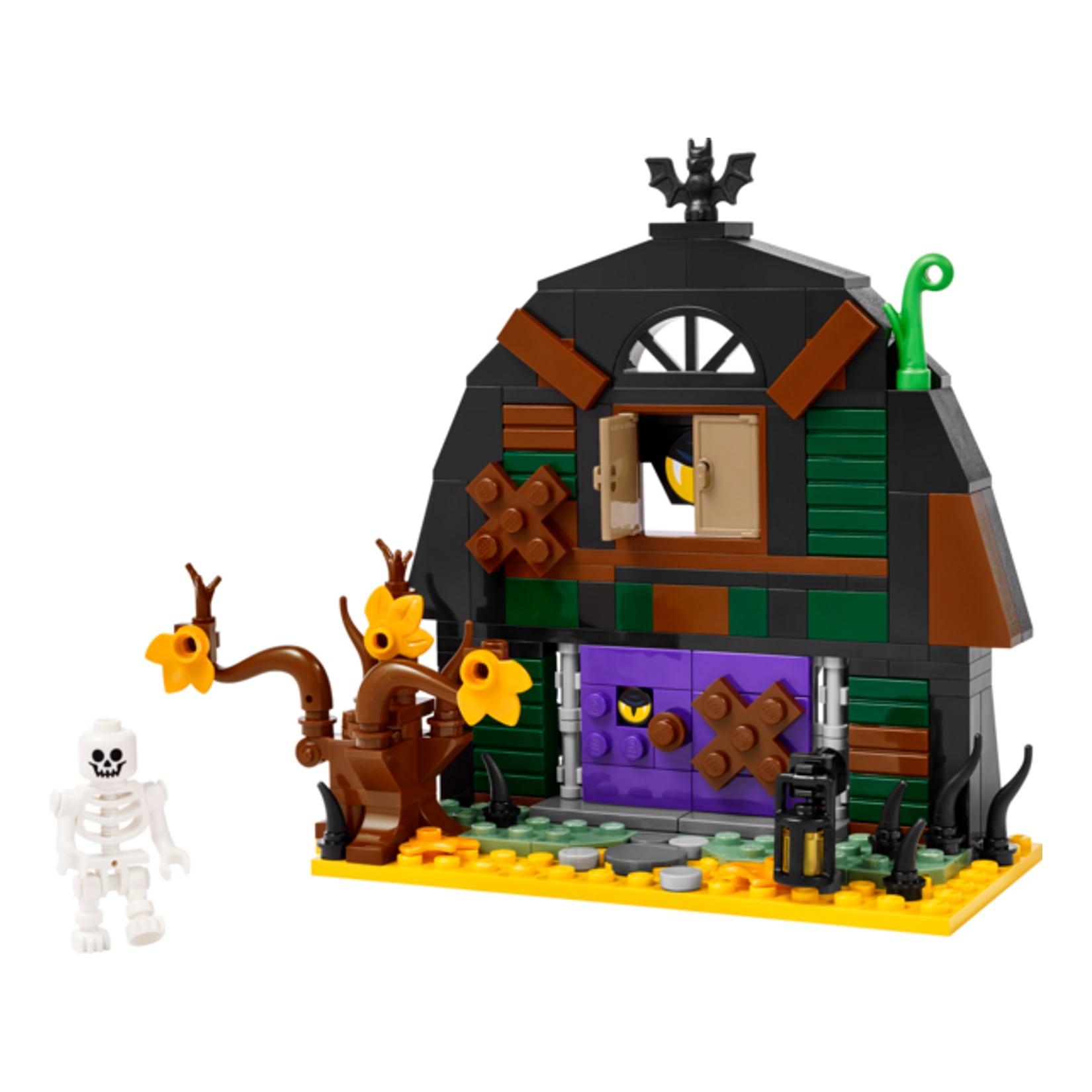 LEGO® Seasons and Occasions Halloween-Scheune
